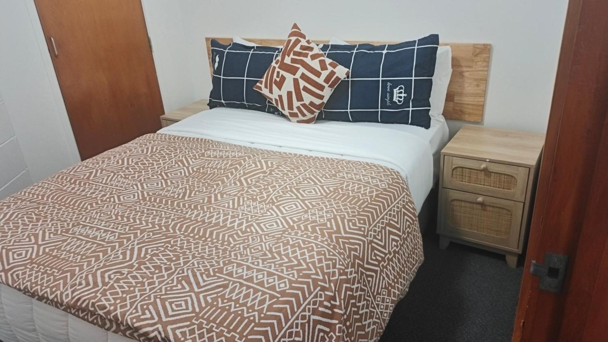 Motel Six Whangarei Eksteriør bilde